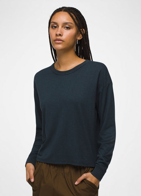 25 Cozy Up Long Sleeve Crew
